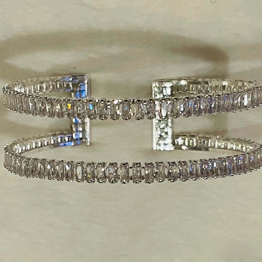 Crystal cuff